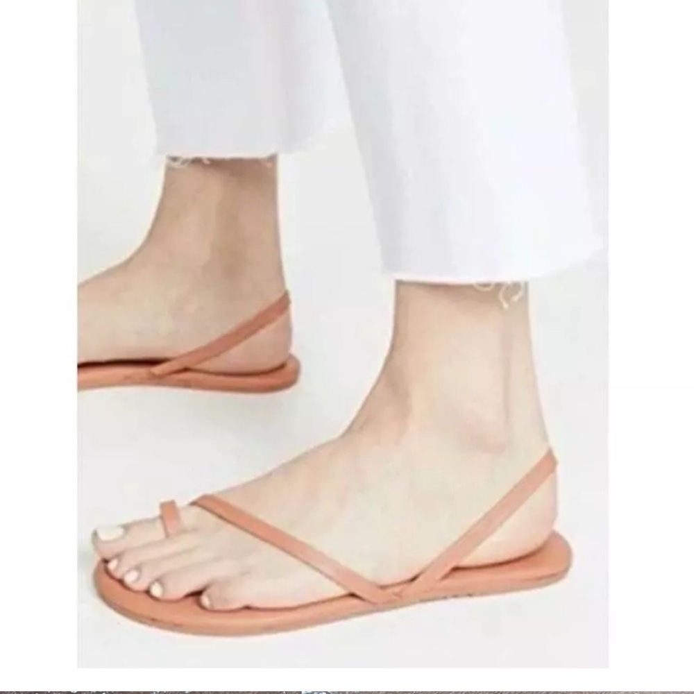 TKEES Women's Sandals in Peach